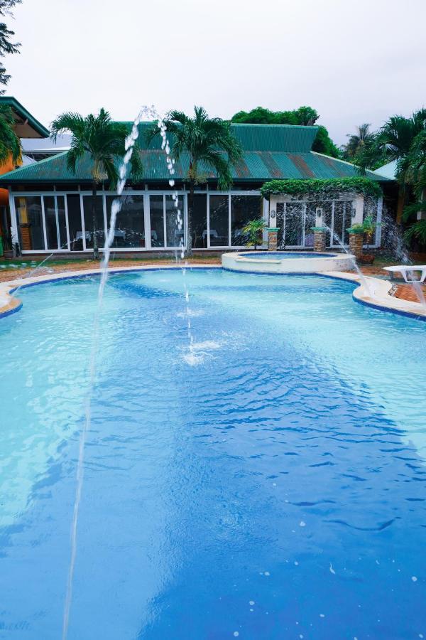 La Solana Suites And Resorts By Cocotel Puerto Galera Buitenkant foto